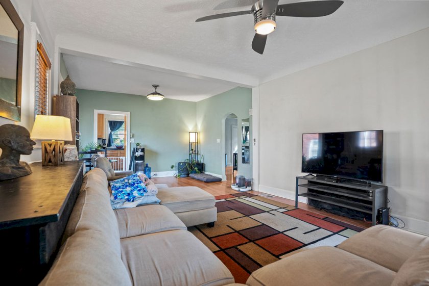 7610 Blue Ash Rd