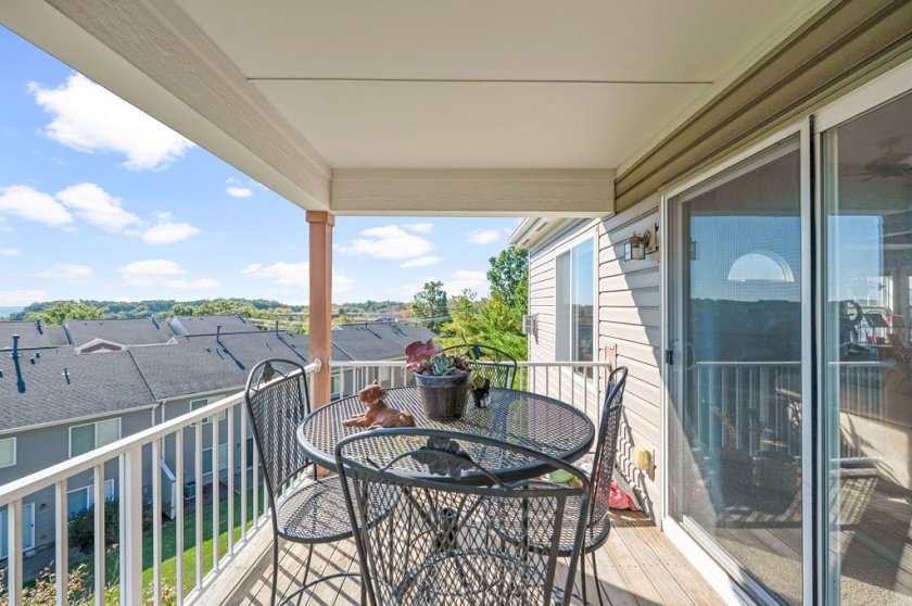 2461 Aldermont Ct
