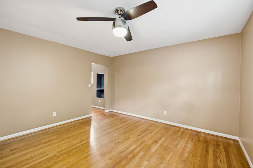 7029 Juniperview Ln