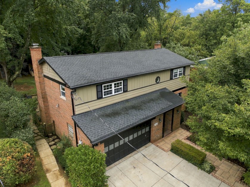 7029 Juniperview Ln