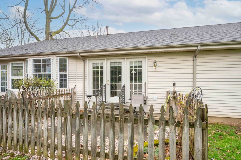 6509 Greenfield Woods Dr