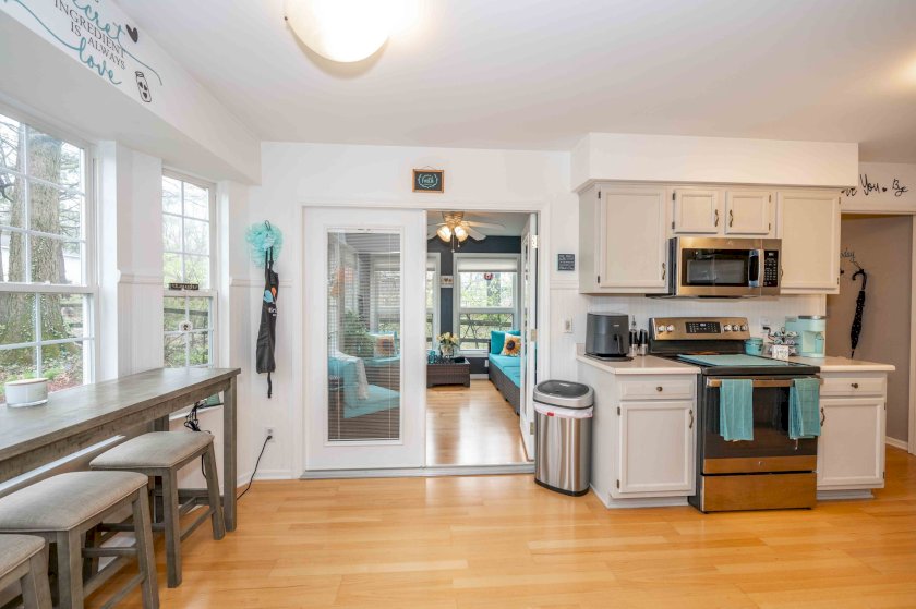 6509 Greenfield Woods Dr