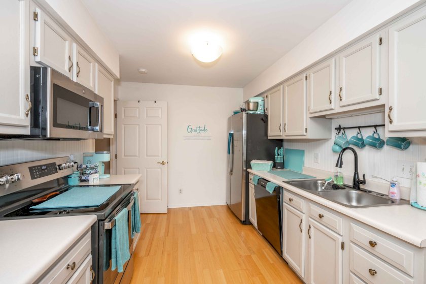 6509 Greenfield Woods Dr