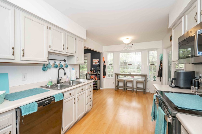 6509 Greenfield Woods Dr