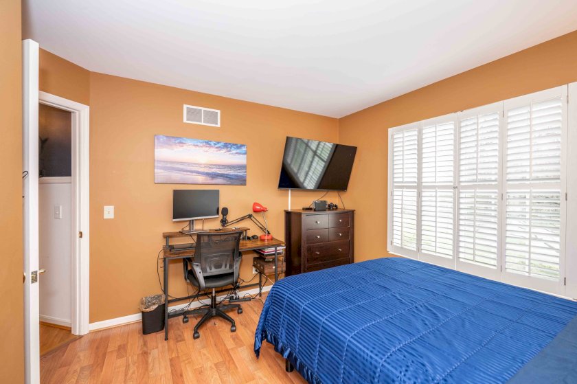 6509 Greenfield Woods Dr