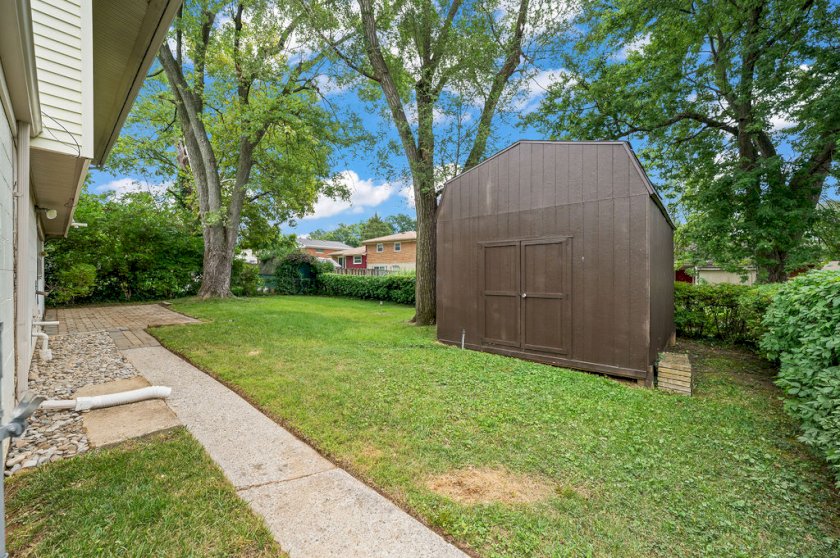 763 Colbert Cir