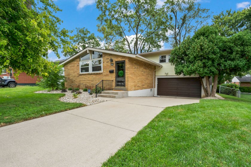 763 Colbert Cir