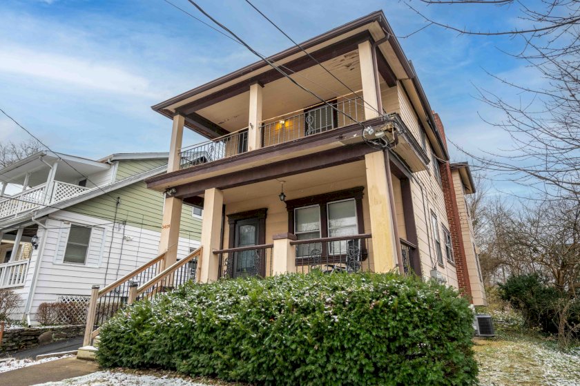 3409 N Club Crest Ave