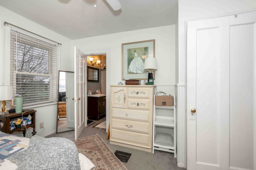 3409 N Club Crest Ave