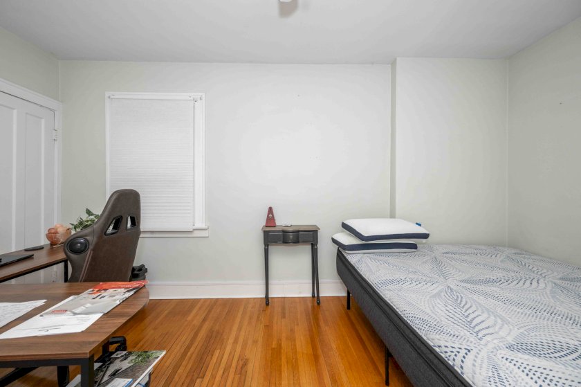 3409 N Club Crest Ave