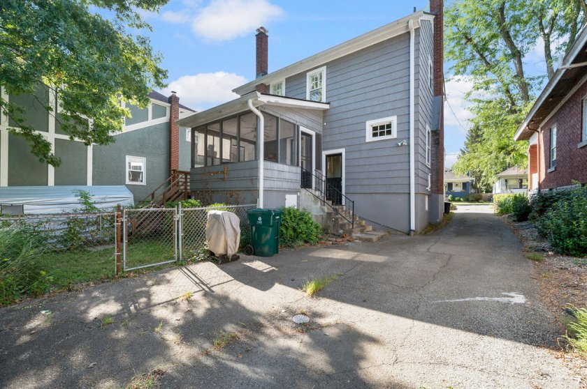 3744 Aylesboro Ave