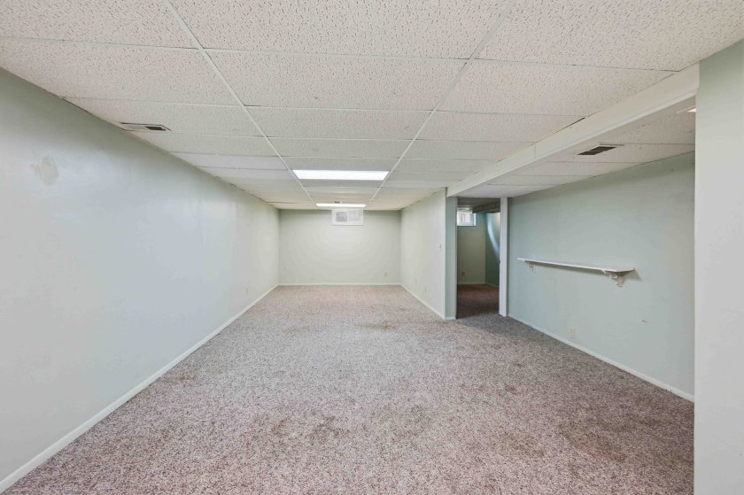 1665 Tonopah Dr