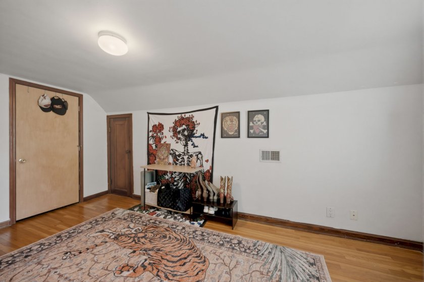 5107 Cleves Warsaw Pike