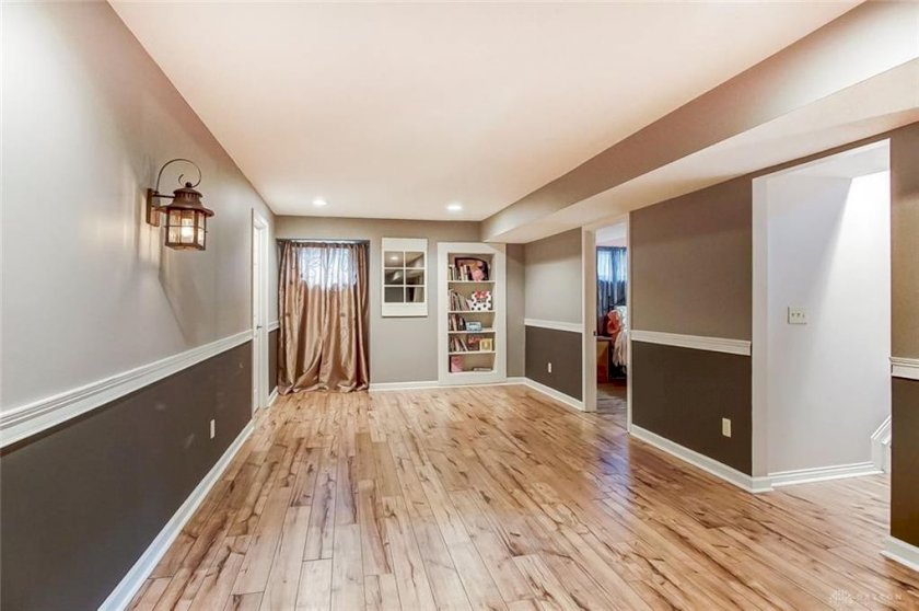 16 MARINERS COVE Cincinnati, OH 45249 Homeshake