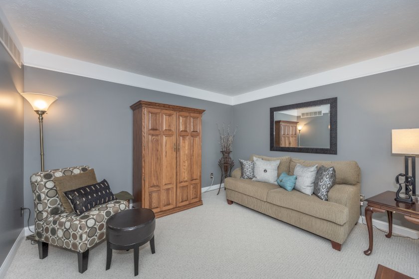 4619 NATHANIEL GLEN DR