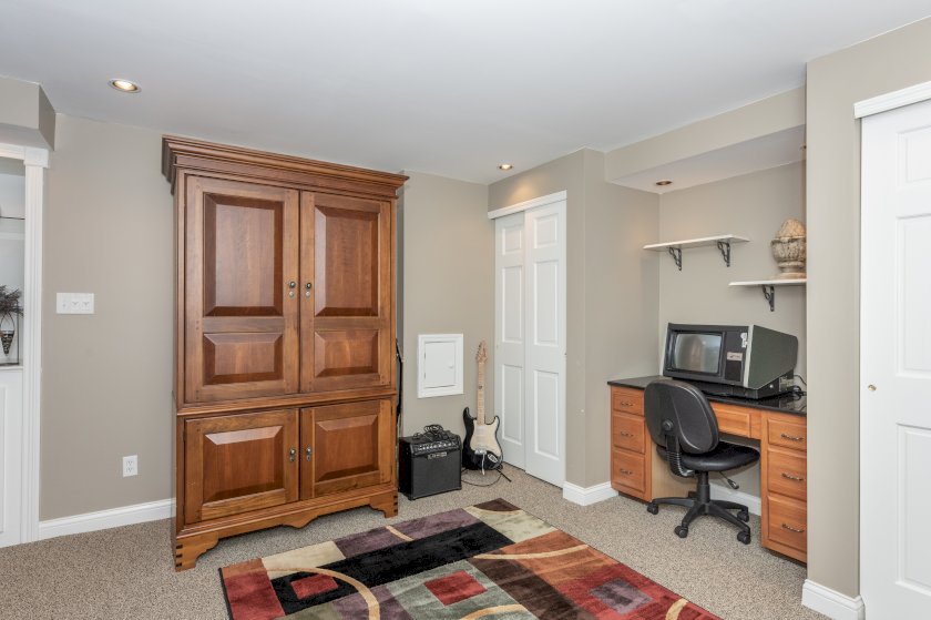 4619 NATHANIEL GLEN DR