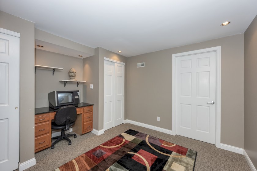 4619 NATHANIEL GLEN DR