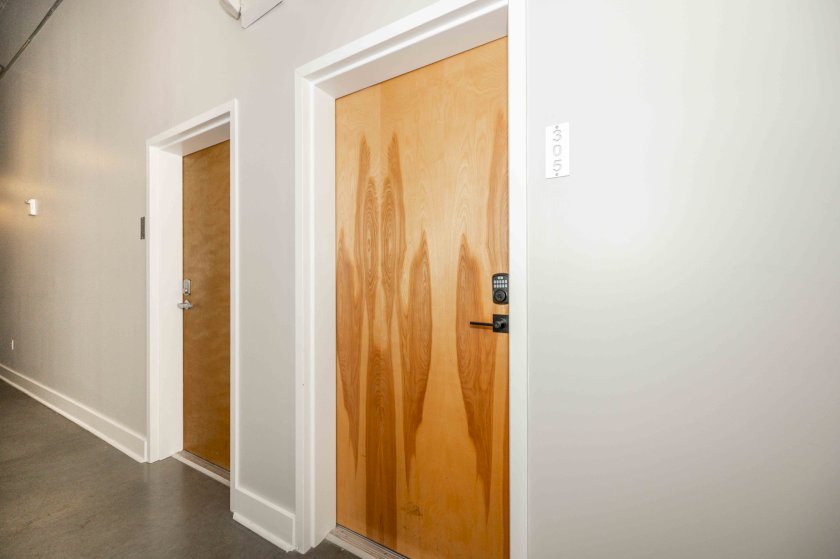 353 W 4th St Unit 305