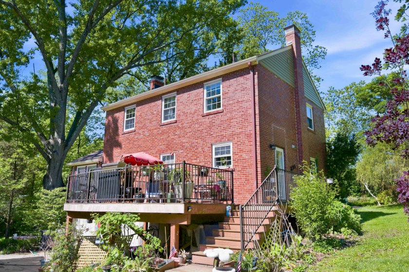 1200 Eversole Rd