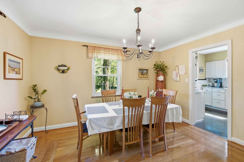 1200 Eversole Rd