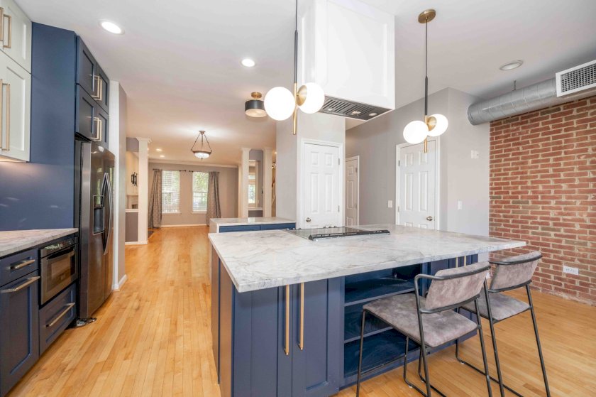 929 Weninger Cir