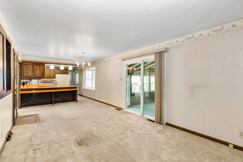 153 Sunset Ct