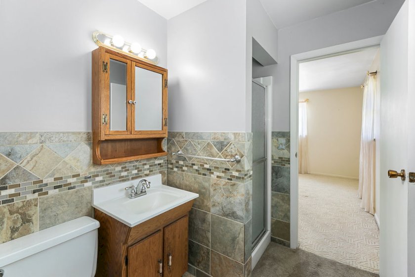 153 Sunset Ct