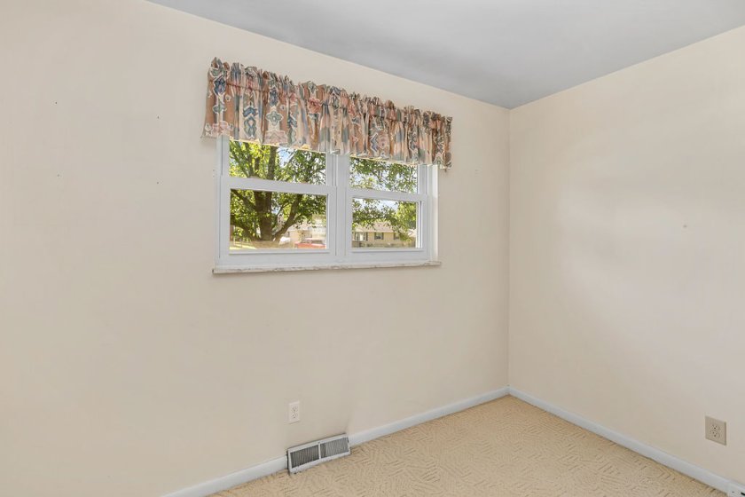 153 Sunset Ct