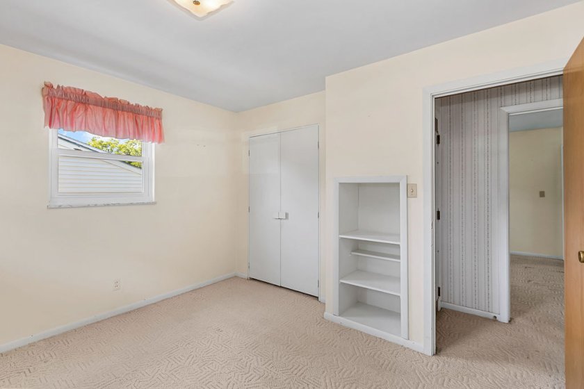 153 Sunset Ct