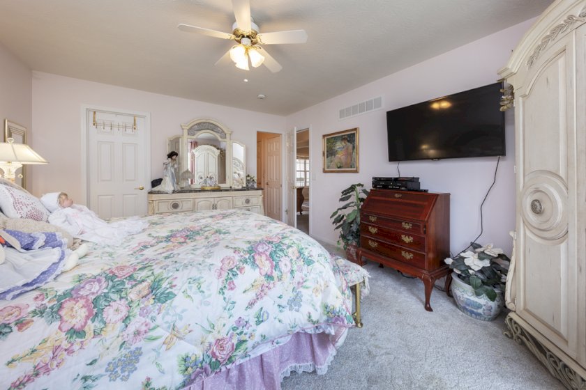 4780 LOGSDONS MEADOW DR