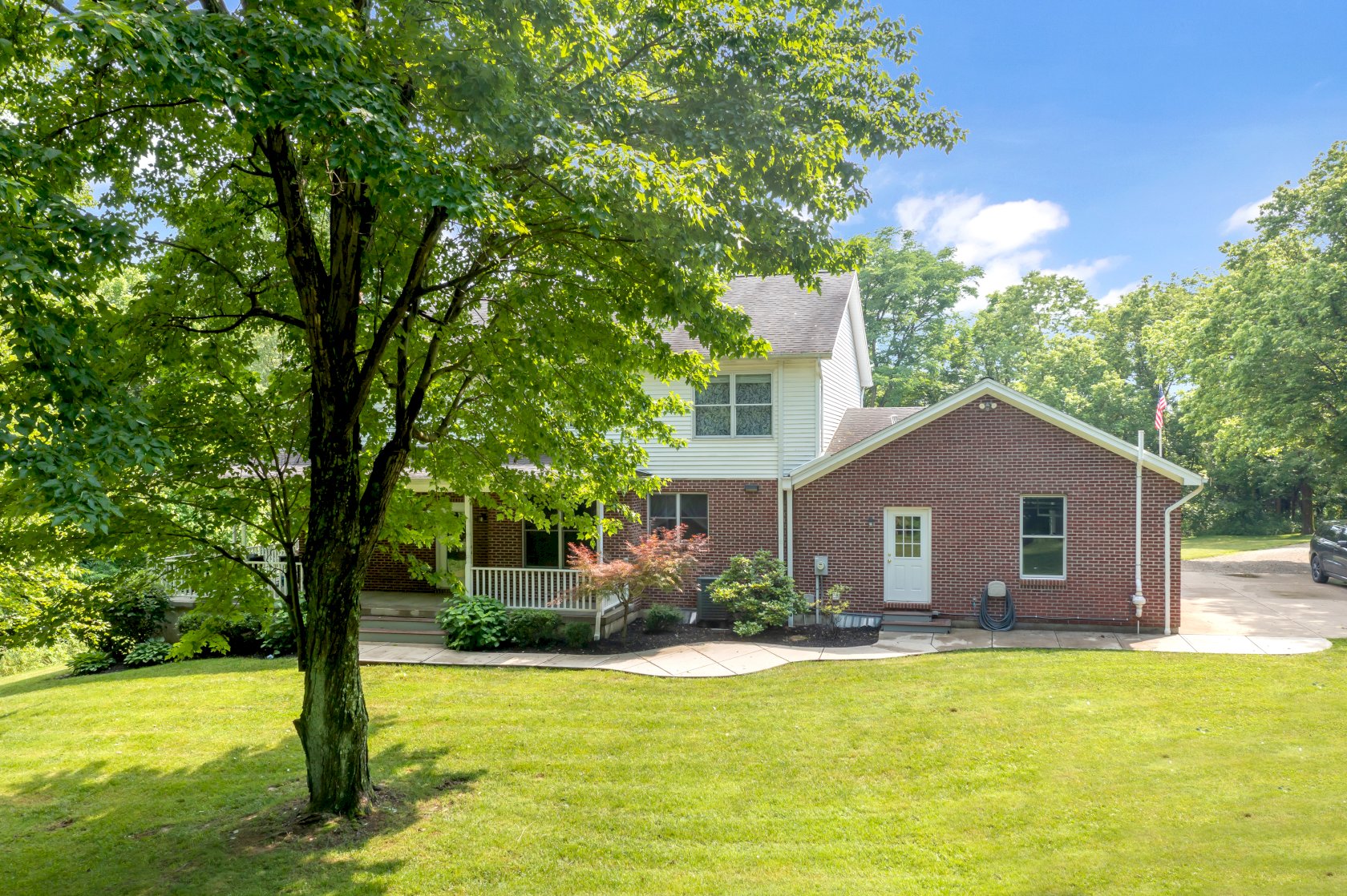 2029 WEIL RD Moscow, OH 45153 Homeshake