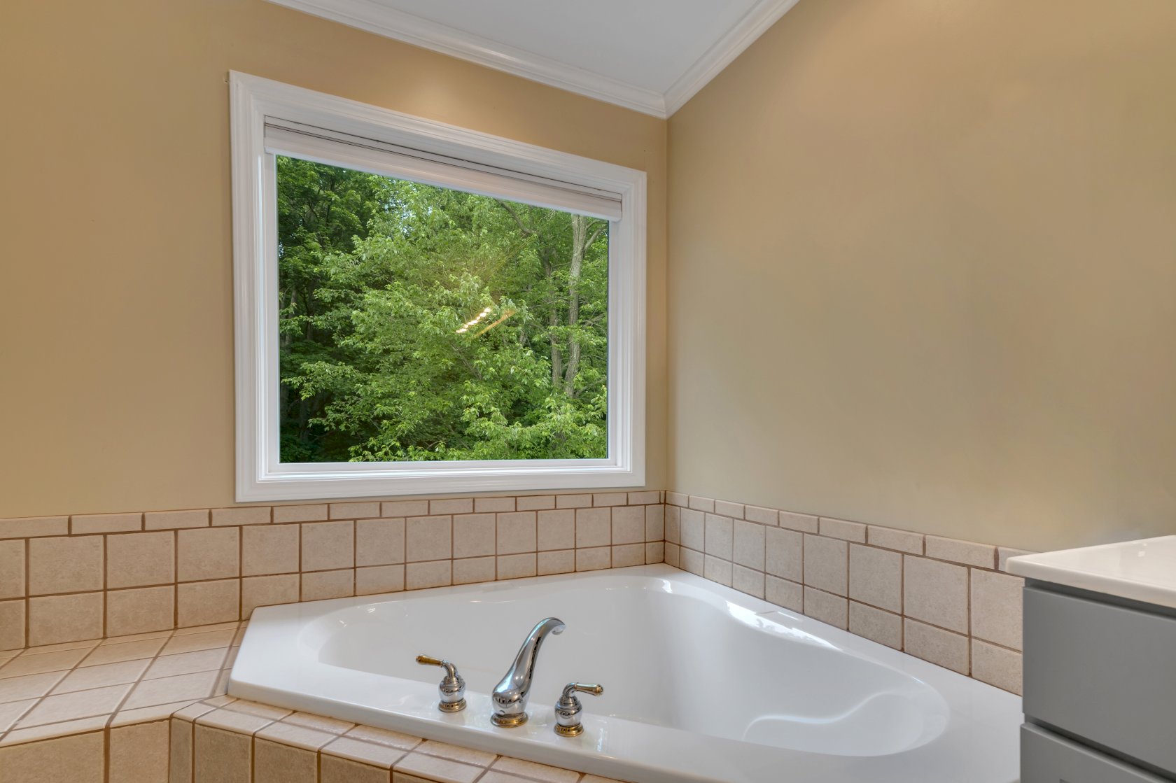 2029 WEIL RD Moscow, OH 45153 Homeshake