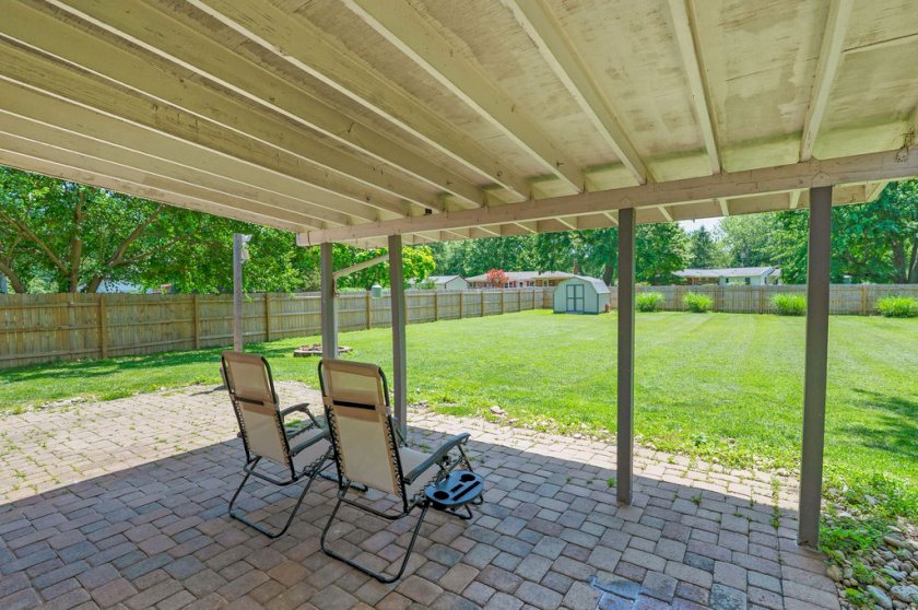 1143 Willowwood Dr