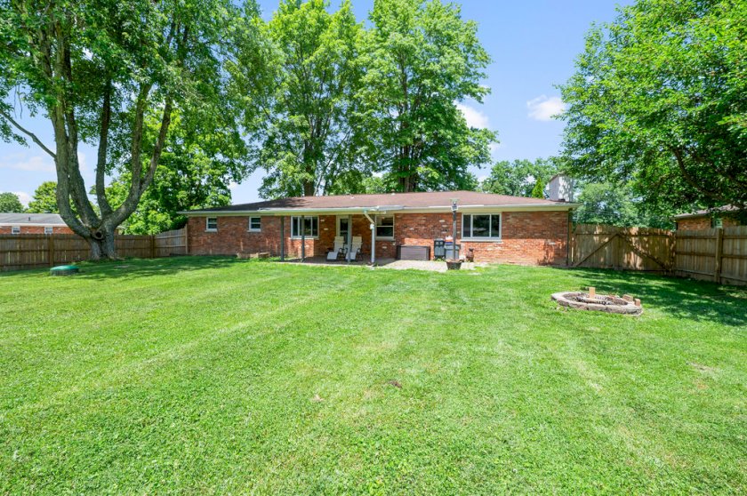 1143 Willowwood Dr