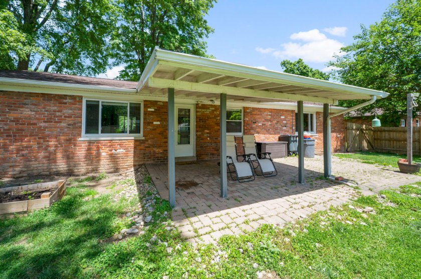 1143 Willowwood Dr