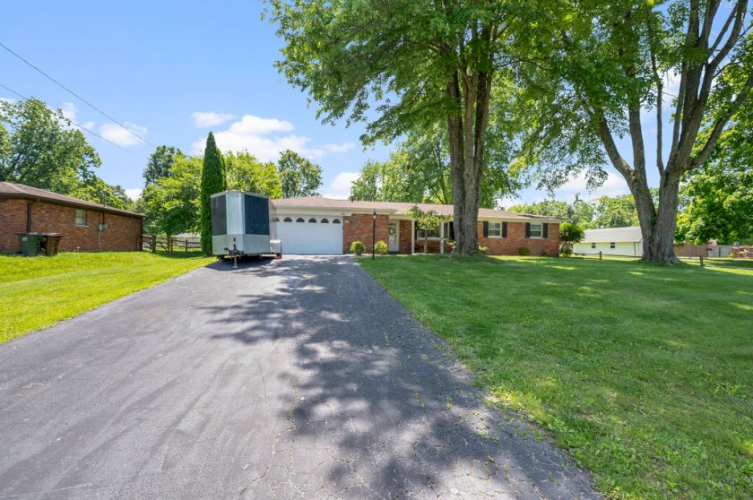 1143 Willowwood Dr