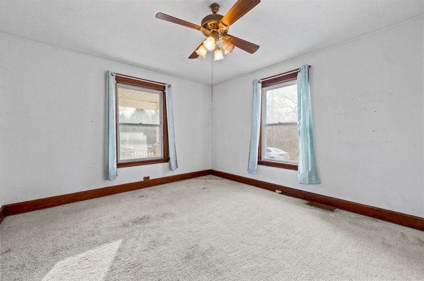 6718 Loveland Miamiville Rd