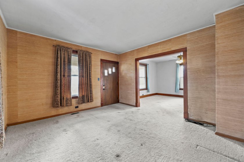 6718 Loveland Miamiville Rd