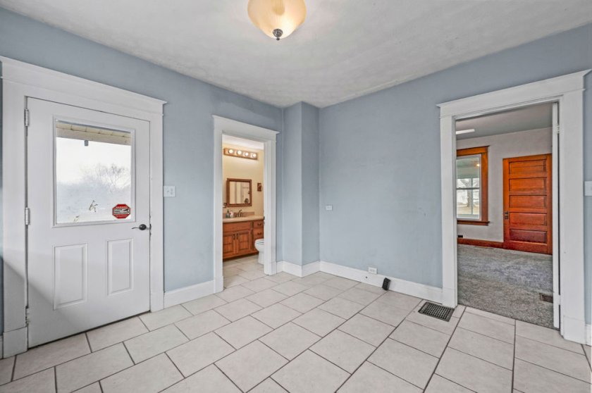 6718 Loveland Miamiville Rd