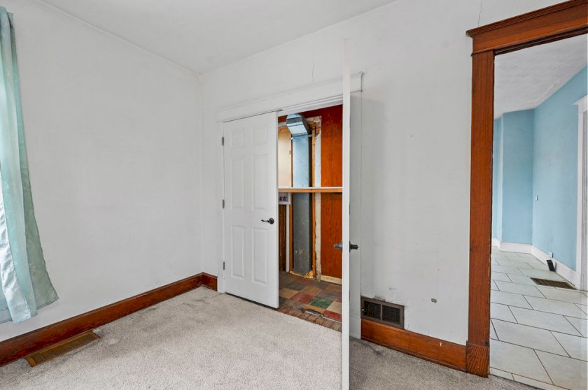 6718 Loveland Miamiville Rd