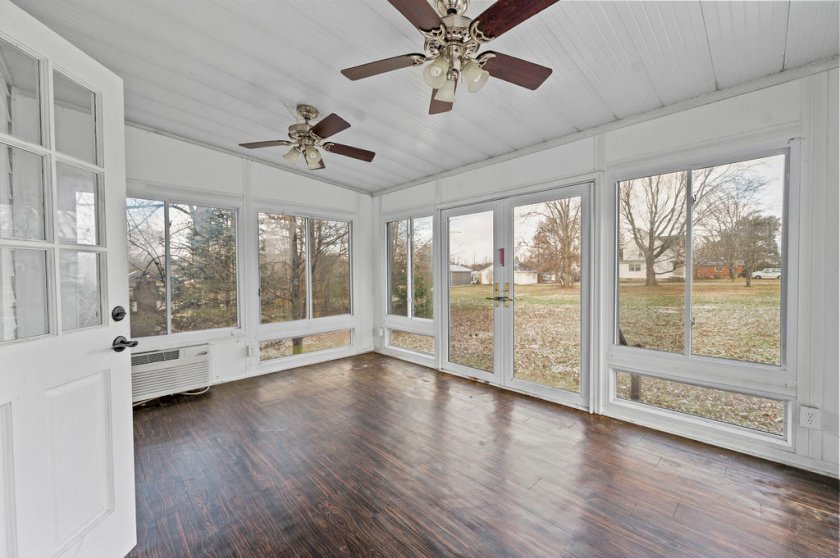 6718 Loveland Miamiville Rd