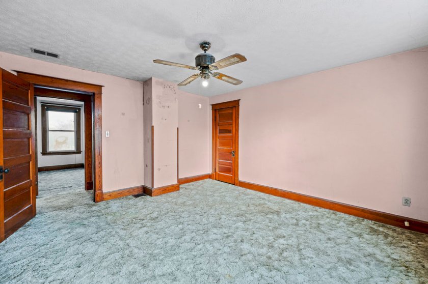 6718 Loveland Miamiville Rd