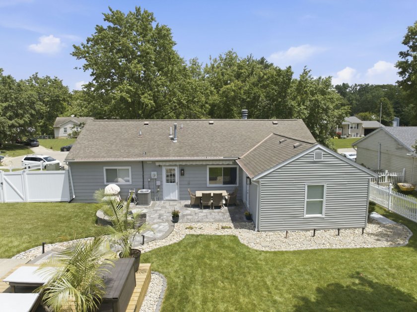 6699 Willowridge Ct