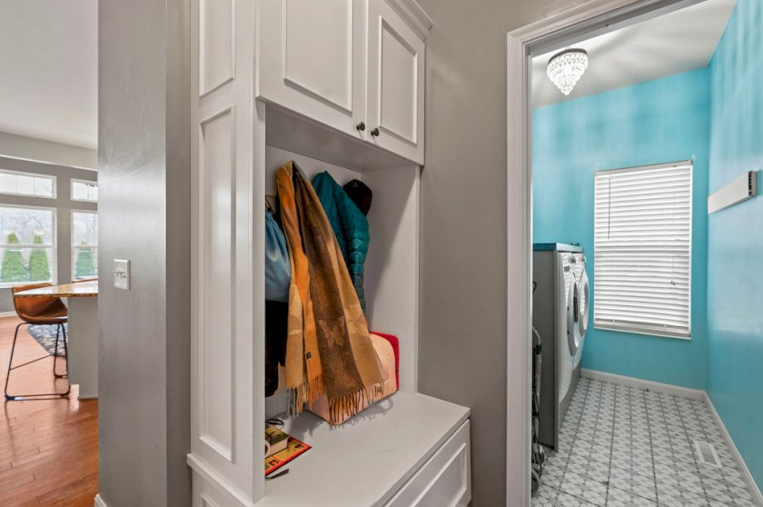 1423 Woodbury Glen Dr