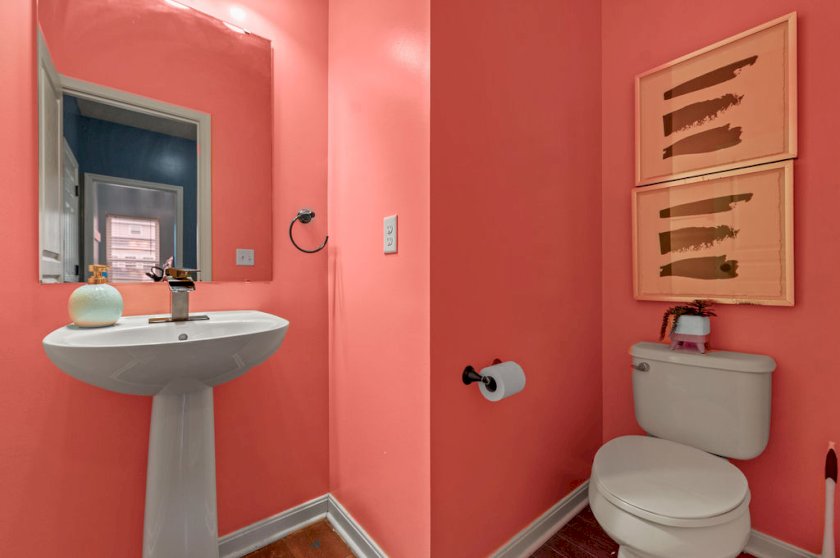 1423 Woodbury Glen Dr