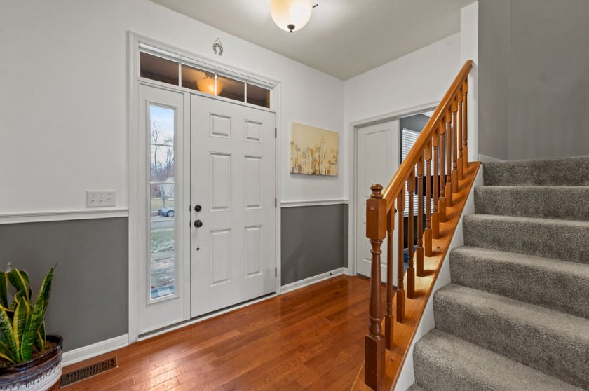 1423 Woodbury Glen Dr