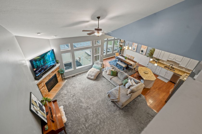 1423 Woodbury Glen Dr