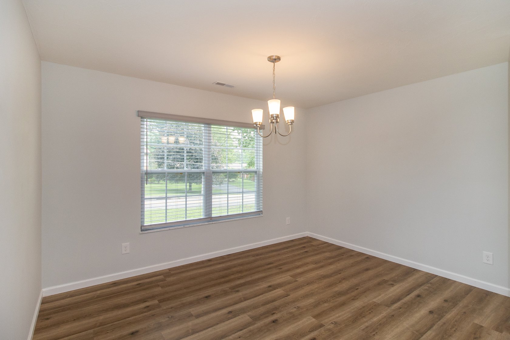 3383 JESSUP RD Cincinnati, OH 45239 Homeshake