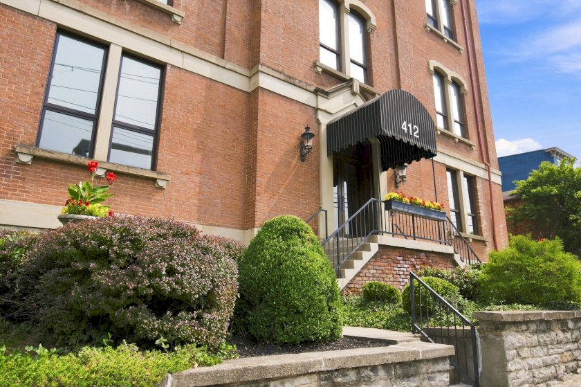 412 Liberty Hl Apt 1D