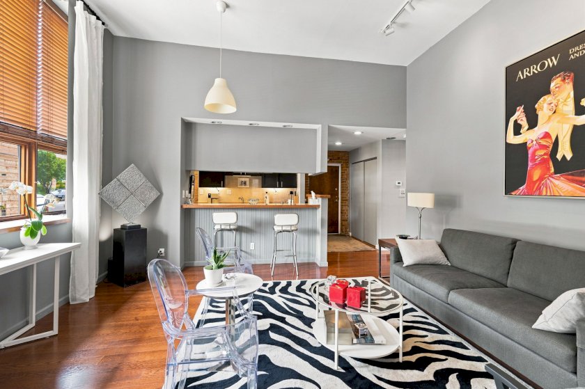 412 Liberty Hl Apt 1D